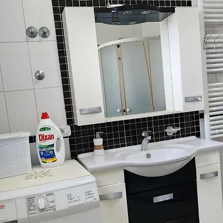 Holiday home Eni Tirana